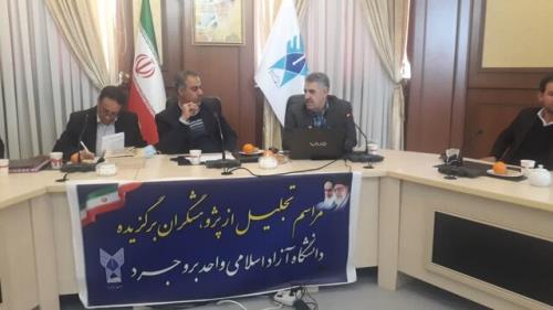 فناوری و نوآوری های علمی محرک های اصلی رشد و توسعه اقتصادی تلقی می شود