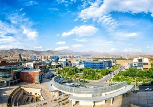 رونمایی از دیوار ۸ متری خادم المصطفی در پارک پردیس