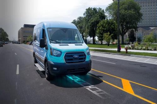 راه اندازی نخستین جاده شارژ کننده بی سیم خودرو های برقی