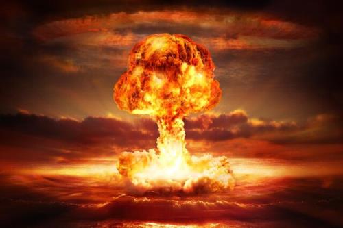 اوپنهایمر، انفجار هسته ای و آتش گرفتن جو زمین!