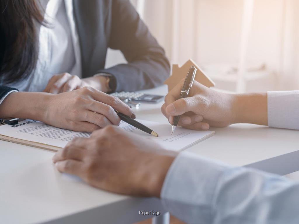 استخدام نیروی کار و ثبت آگهی استخدام
