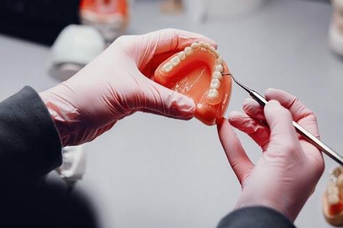 راه اندازی خط تولید ملی ایمپلنت دندانی